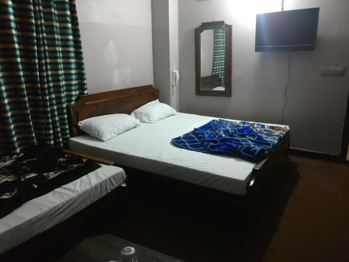 Al Rehman Hotel Lahore Eksteriør bilde